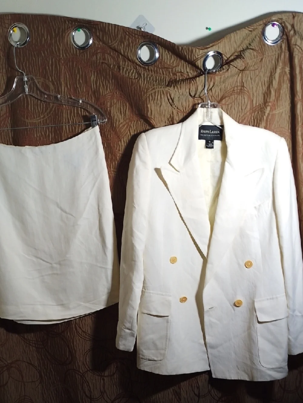 Ralph Lauren Off-White Double-Breasted Blazer - Picture 4 of 14